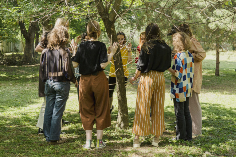 «Спільнота — це також про підтримку»: про мистецький урбанкемп «Тіло міста»