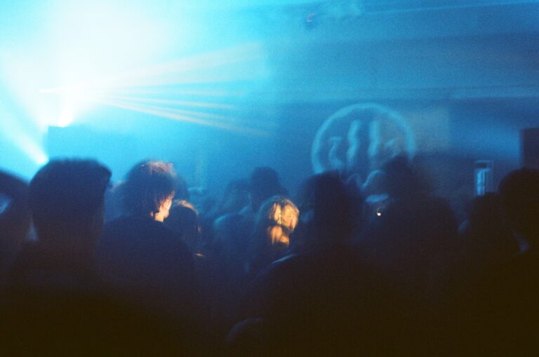 Вечірки на тлі розфарбованого в піксель часу. Бліц зі співзасновником VTIXA