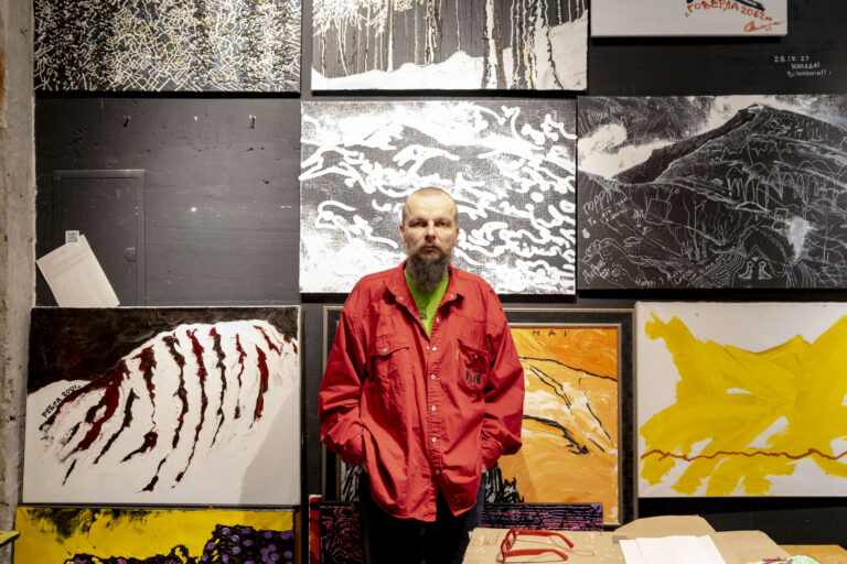 «Через живопис не страшно говорити, словами страшніше»