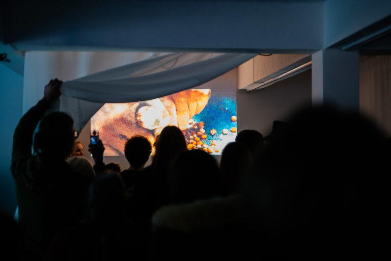 Як розіграти втрату у відеотворі, переозначивши подію, і не втратити зв’язок з історією