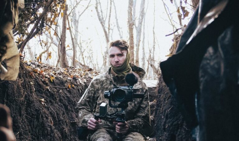 «Для мене, як документаліста, це саме те місце, де варто бути»