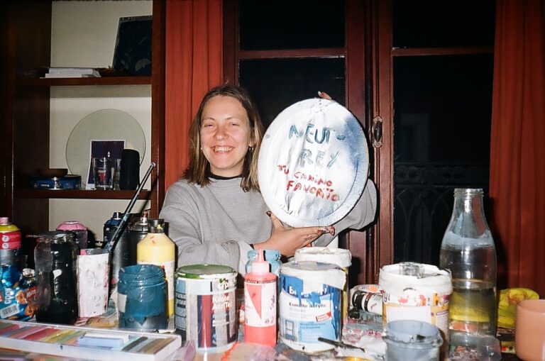 Майстерні художниць: Взаємна мімікрія