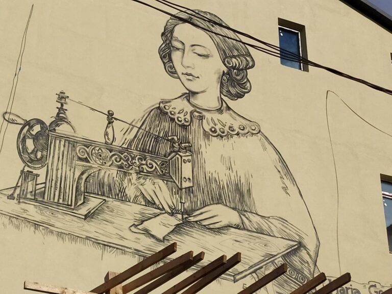 Хто вона — засновниця першої гардинної фабрики в Коломиї