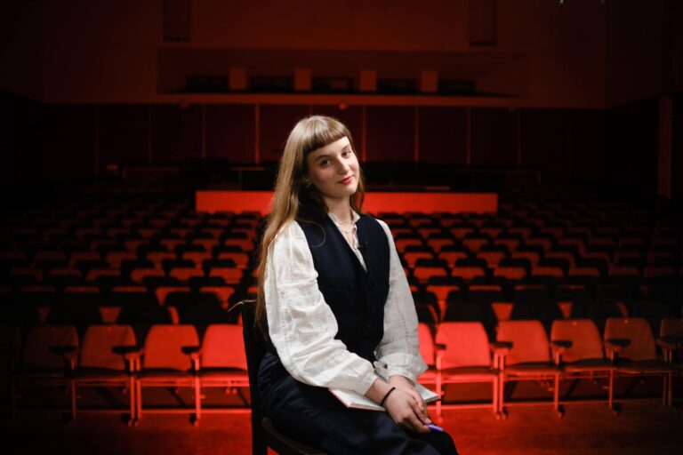 «Треба сильно відпахати, аби хоч трохи тимчасово приглушити страх смерті»