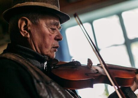 «Якби раптом йому заборонили майструвати чи грати, він просто не жив би»