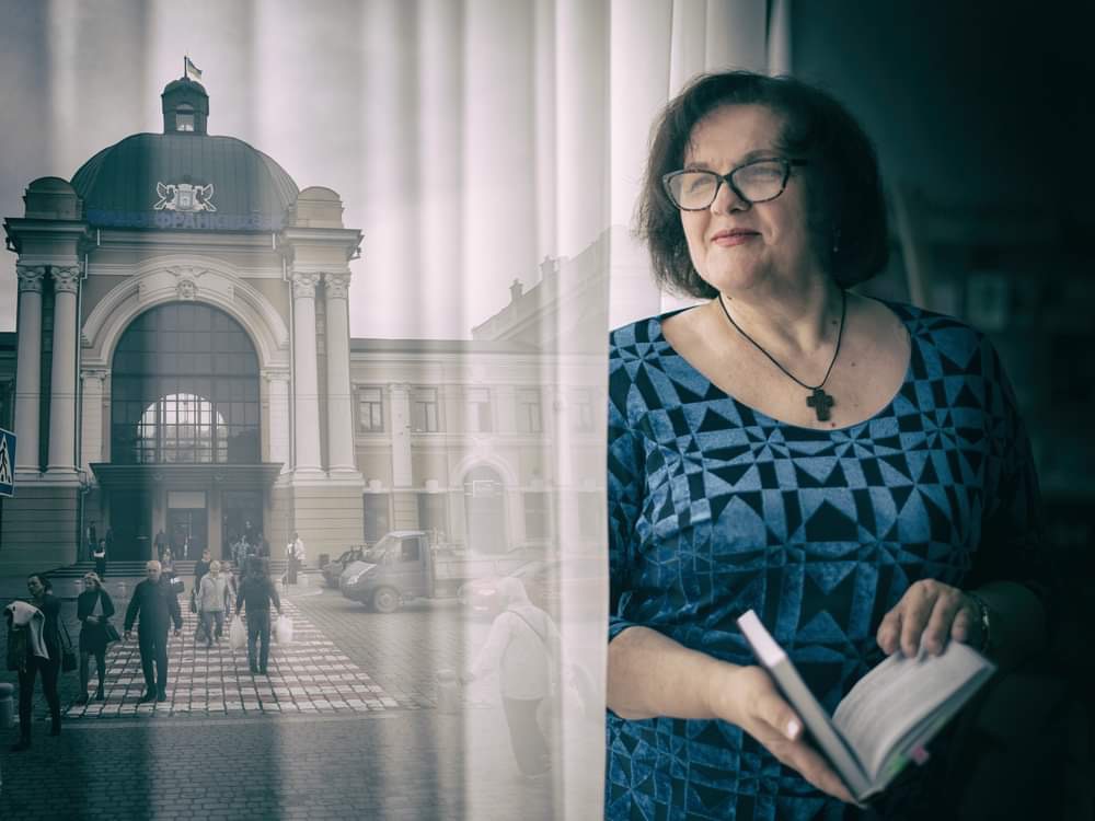 «Перфорації форм і смислів творчості Марії Вайно»