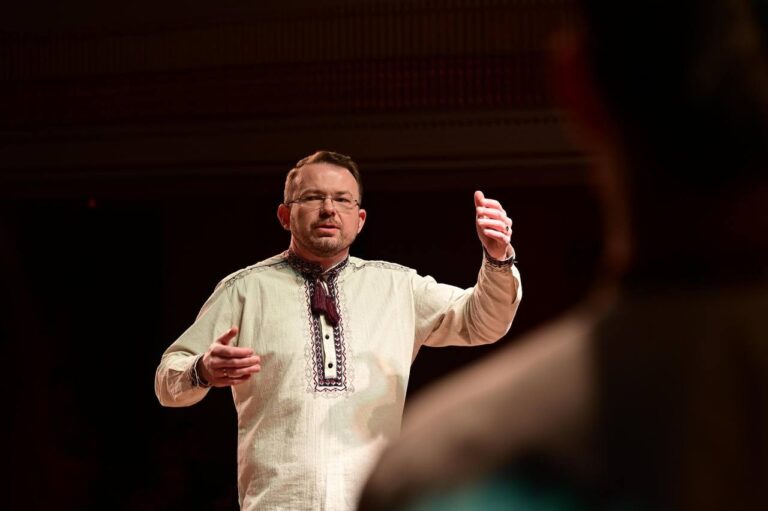 «Людей можна і треба виховувати, пропонуючи їм якісне»